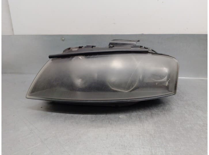 Recambio de faro izquierdo para audi a3 (8p1) 2.0 tdi 16v referencia OEM IAM 8P0941003A