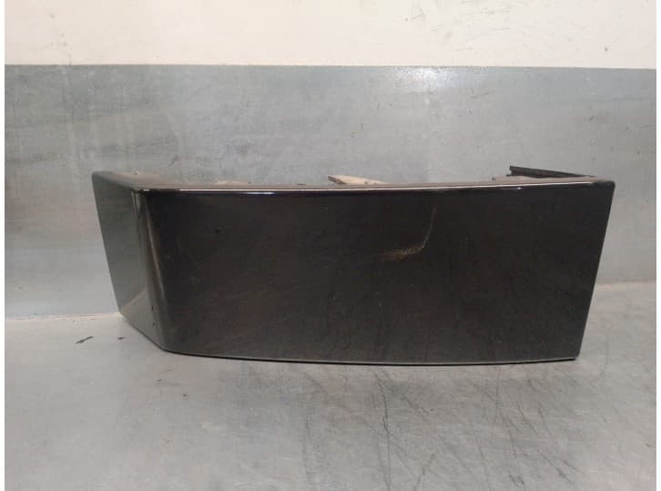 Recambio de molduras traseras para volvo xc90 i (275) d5 awd referencia OEM IAM 30698133