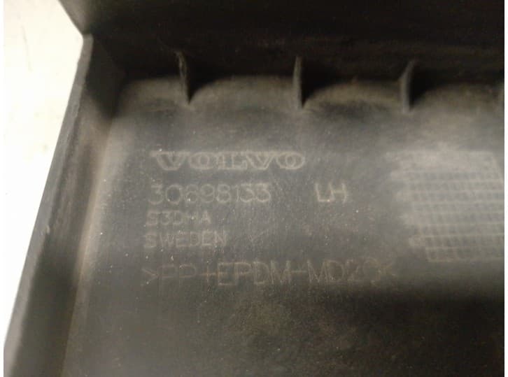 Recambio de molduras traseras para volvo xc90 i (275) d5 awd referencia OEM IAM 30698133 5