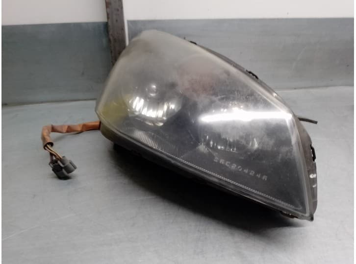 Recambio de faro derecho para nissan altima referencia OEM IAM 26010ZB925  4 PUERTAS 2