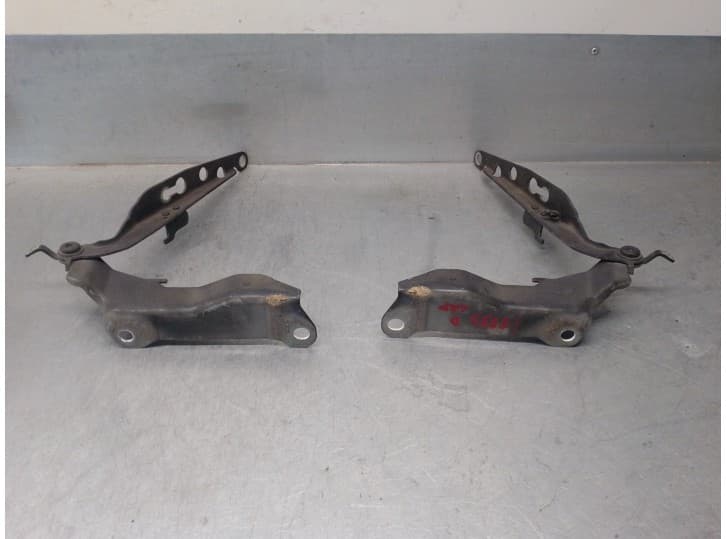 Recambio de bisagra capot para volvo xc90 i (275) d5 awd referencia OEM IAM 30716882