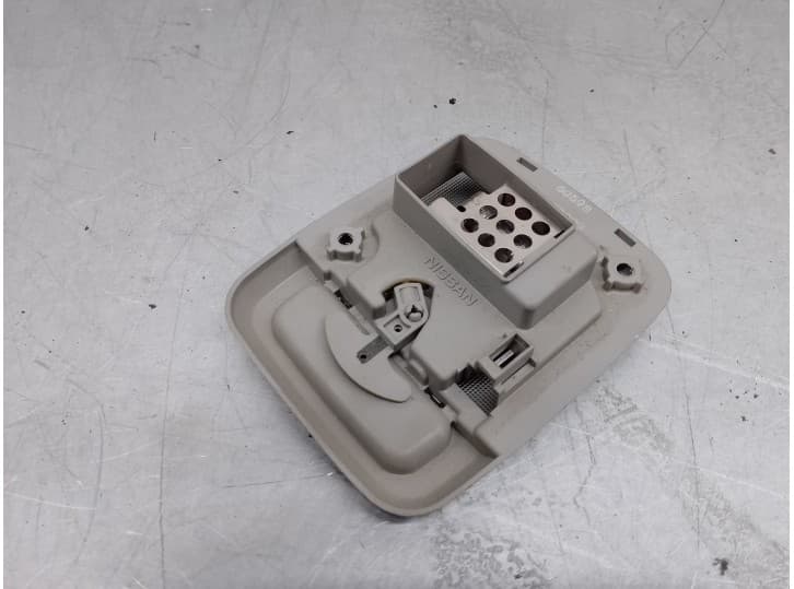 Recambio de luz interior para nissan altima 3.5 referencia OEM IAM 264102D003 2