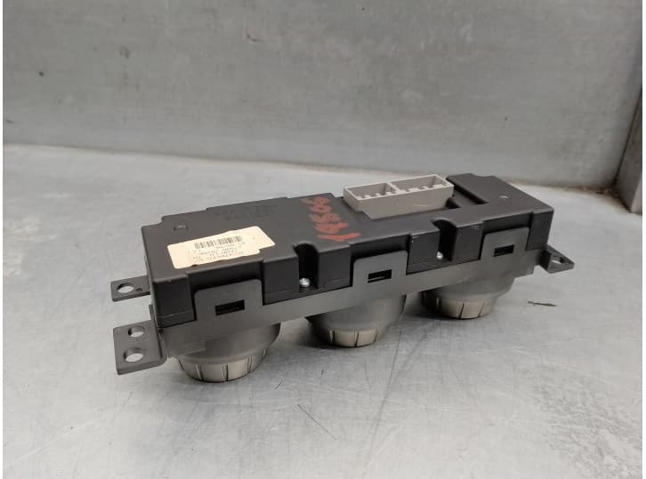 Recambio de mando climatizador para nissan altima referencia OEM IAM 27500ZB10B 3