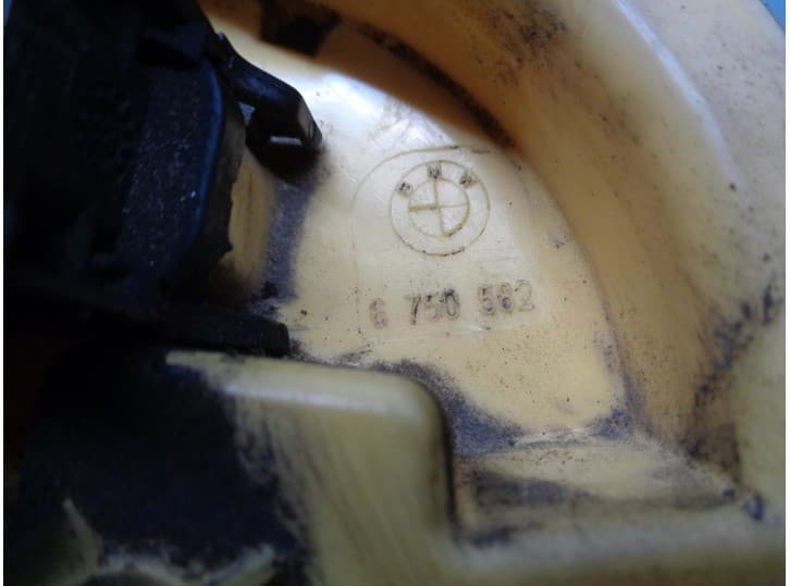 Recambio de aforador para bmw 3 (e46) 330 d referencia OEM IAM 6750582 228214002002 VDO 6