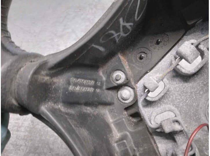 Recambio de volante para peugeot 607 (9d, 9u) 2.7 hdi 24v referencia OEM IAM 9648686177 3