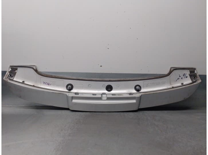 Recambio de aleron trasero para hyundai i10 i (pa) 1.2 referencia OEM IAM 872100X000 2