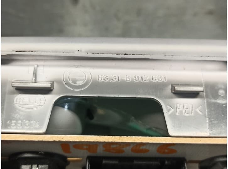 Recambio de luz interior para bmw 5 (e60) 530 i referencia OEM IAM 63316912631 3