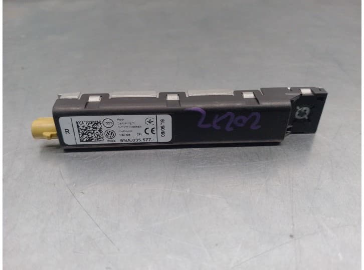 Recambio de antena para volkswagen tiguan (ad1, ax1) 2.0 tdi referencia OEM IAM 5NA035577