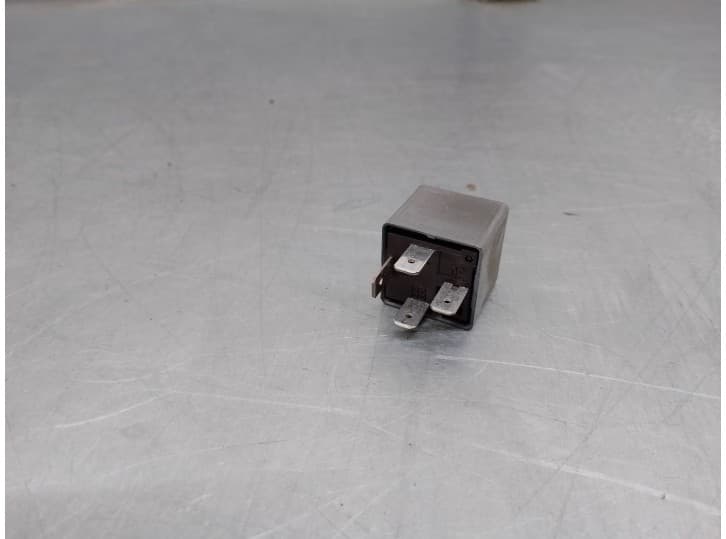 Recambio de rele para seat leon (1m1) 1.9 tdi referencia OEM IAM 141951253B 2