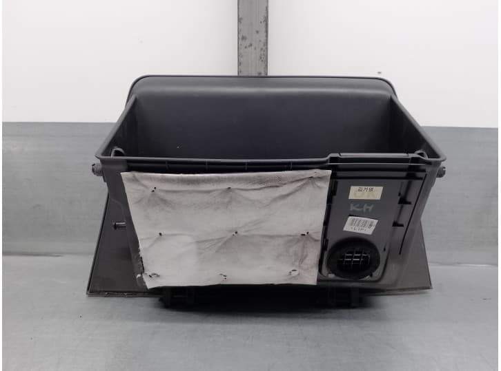 Recambio de guantera para hyundai ix35 (lm, el, elh) 1.7 crdi referencia OEM IAM 845102Y000 3
