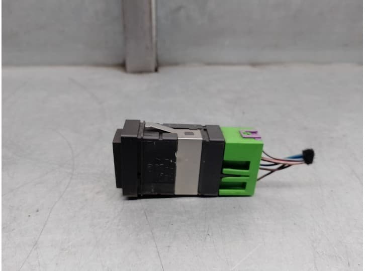 Recambio de interruptor para skoda superb i (3u4) 1.9 tdi referencia OEM IAM 3U0963563 2
