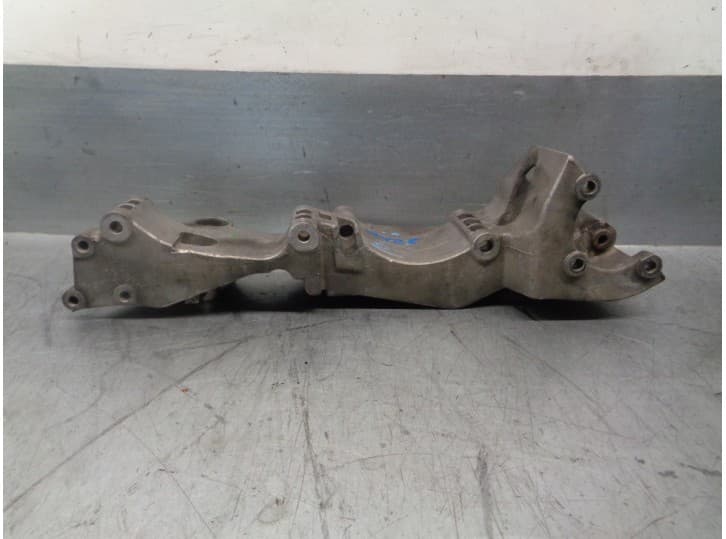 Recambio de soporte alternador para audi a3 (8l1) 1.8 t referencia OEM IAM 06A903143H 3