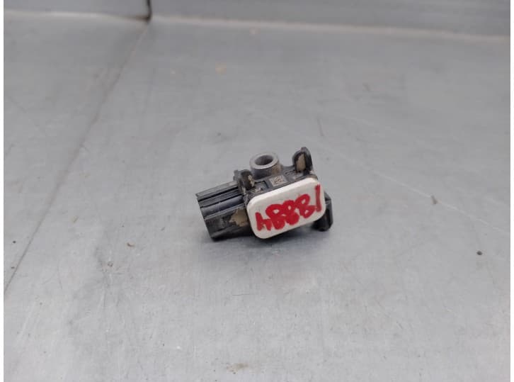 Recambio de sensor impacto para nissan 370z coupé (z34) 3.7 referencia OEM IAM 988301EA0A 2