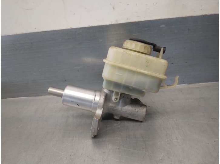 Recambio de bomba freno para bmw 5 (e60) 525 d referencia OEM IAM 32067179D 32067179D TRW