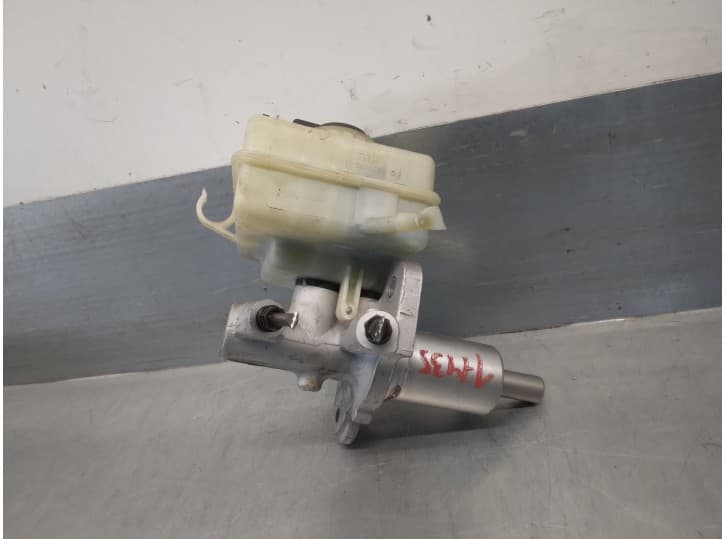 Recambio de bomba freno para bmw 5 (e60) 525 d referencia OEM IAM 32067179D 32067179D TRW 3