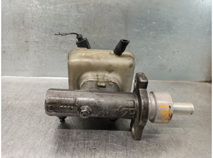 Recambio de bomba freno para volkswagen golf iv (1j1) 1.9 tdi referencia OEM IAM L481402 3