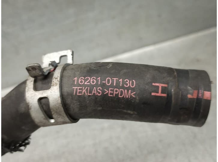 Recambio de tubo para toyota auris (_e18_) 1.8 hybrid (zwe186_) referencia OEM IAM 162610T130 3