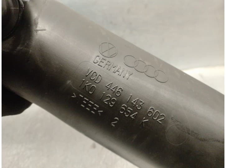 Recambio de tubo para seat leon (1p1) 2.0 tdi 16v referencia OEM IAM 1K0129654K 446143602 4