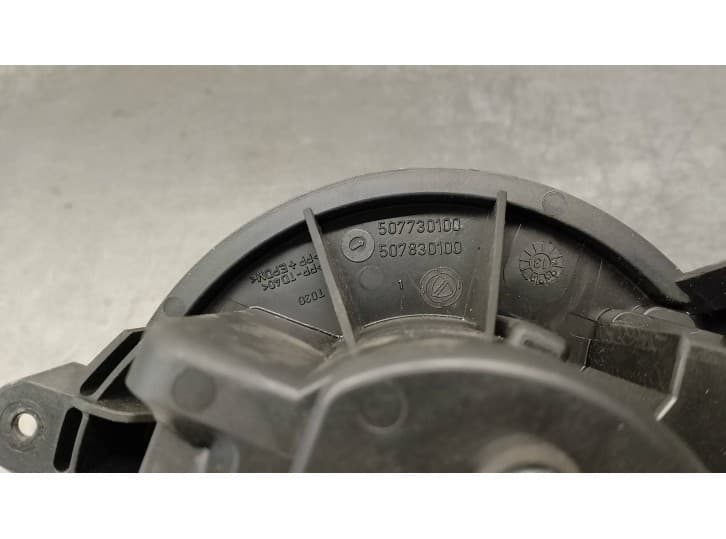 Recambio de motor calefaccion para fiat 1100-1900 (101_) 1100 referencia OEM IAM 77366856 4