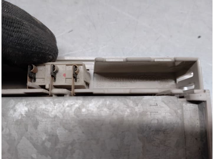 Recambio de luz interior para seat toledo i (1l2) 1.8 i referencia OEM IAM 357947105 3