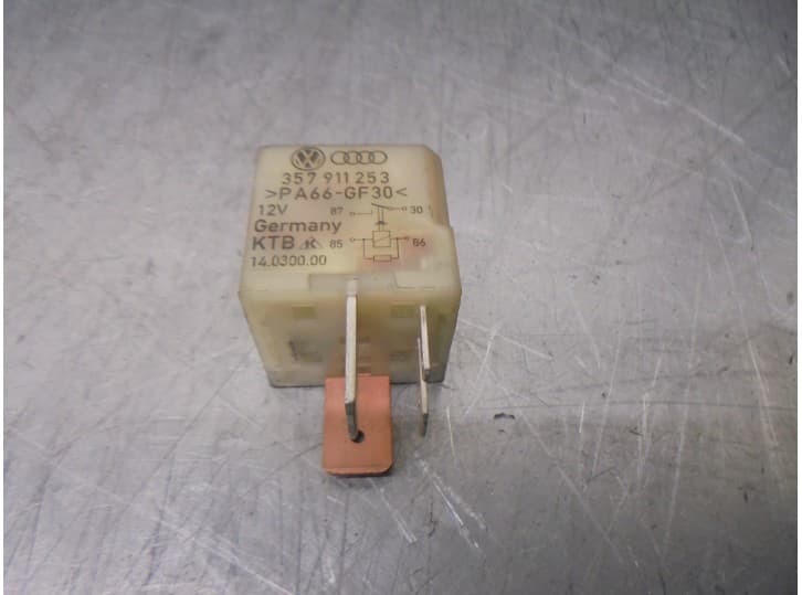 Recambio de rele para volkswagen bora i (1j2) 1.9 tdi referencia OEM IAM 357911253