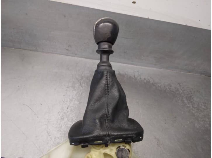 Recambio de palanca cambio para hyundai i30 (fd) 1.4 referencia OEM IAM 437002R020XP 4