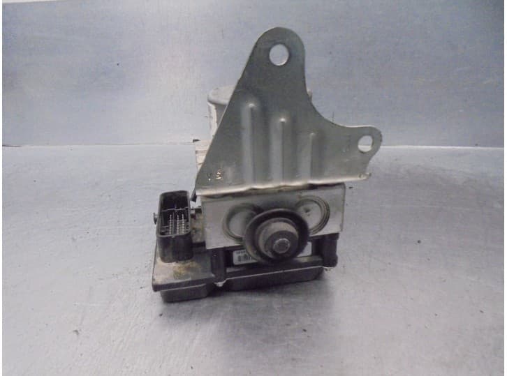 Recambio de abs para ford ka (ru8) 1.2 referencia OEM IAM 51977351 0265252682 BOSCH 4