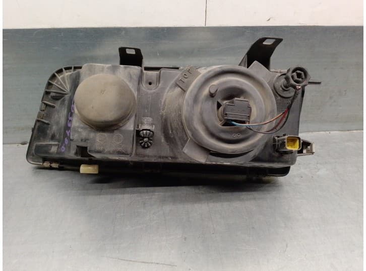 Recambio de faro derecho para rover 800 (xs) 820 i/si (rs) referencia OEM IAM 54531570 3