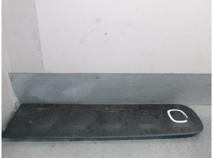 Recambio de moldura para citroën c3 iii (sx) 1.2 vti 82 referencia OEM IAM 9813091377 4