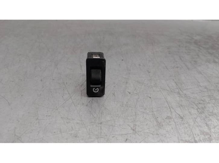 Recambio de mando para bmw 5 (e39) 520 d referencia OEM IAM 61318360461