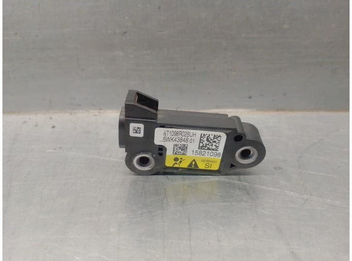 Recambio de sensor impacto para chevrolet hhr 2.4 referencia OEM IAM 15821098 5WK43848