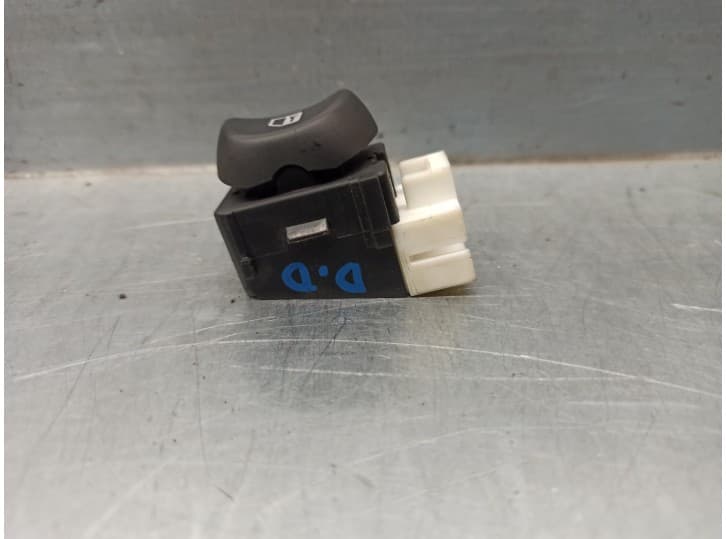 Recambio de mando para chevrolet hhr 2.4 referencia OEM IAM 10357163 7256002A04 3