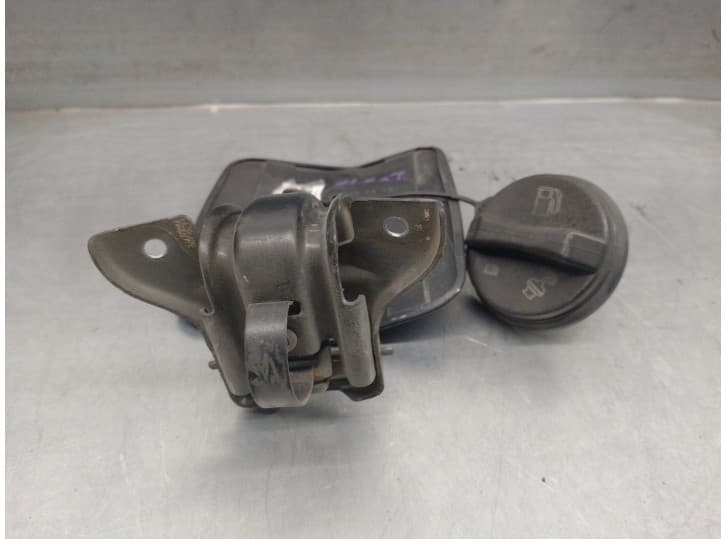 Recambio de tapa exterior combustible para chevrolet hhr 2.4 referencia OEM IAM 2670207 4