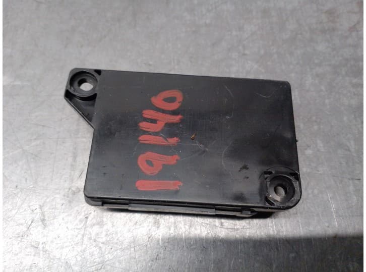 Recambio de modulo electronico para dodge caliber 2.0 crd referencia OEM IAM 04671918AF 2