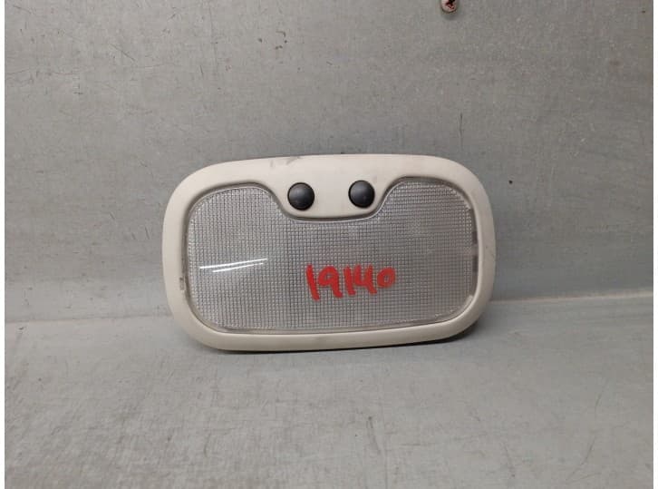 Recambio de luz interior para dodge caliber 2.0 crd referencia OEM IAM 5JG65TRMAA