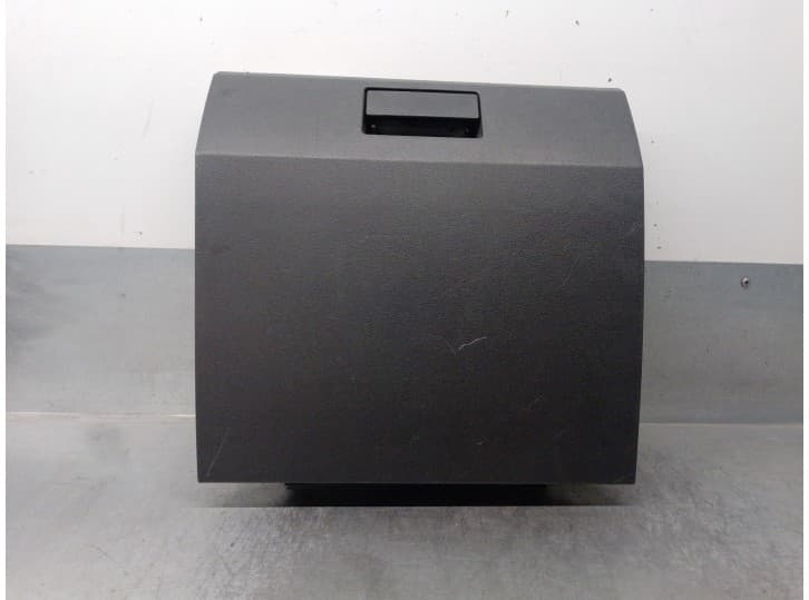 Recambio de guantera para dodge caliber 2.0 crd referencia OEM IAM 1ED791DVAA