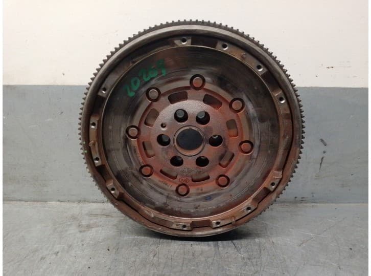 Recambio de volante motor para seat leon (1m1) 1.9 tdi referencia OEM IAM 038105264J