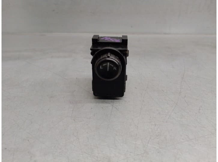 Recambio de mando retrovisor para nissan altima 3.5 referencia OEM IAM 255708J000