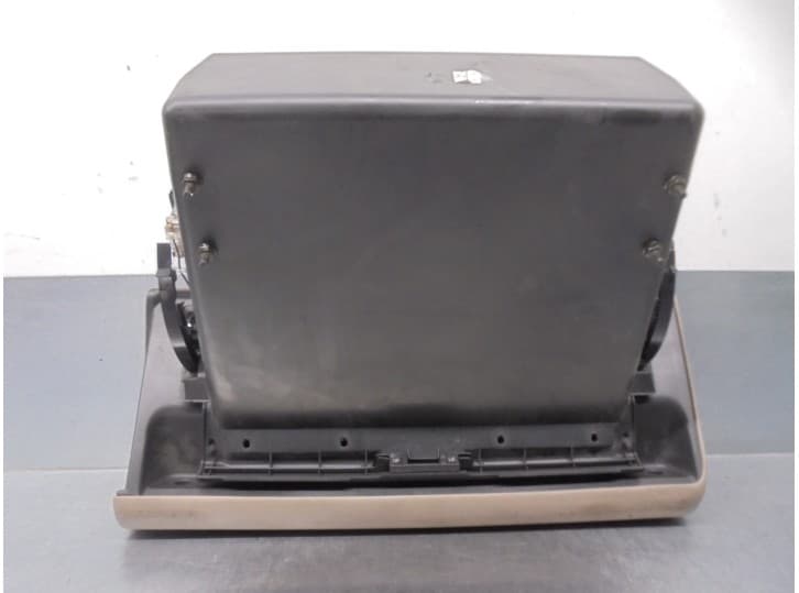 Recambio de guantera para rover 75 (rj) 2.0 v6 referencia OEM IAM FFK100090 3