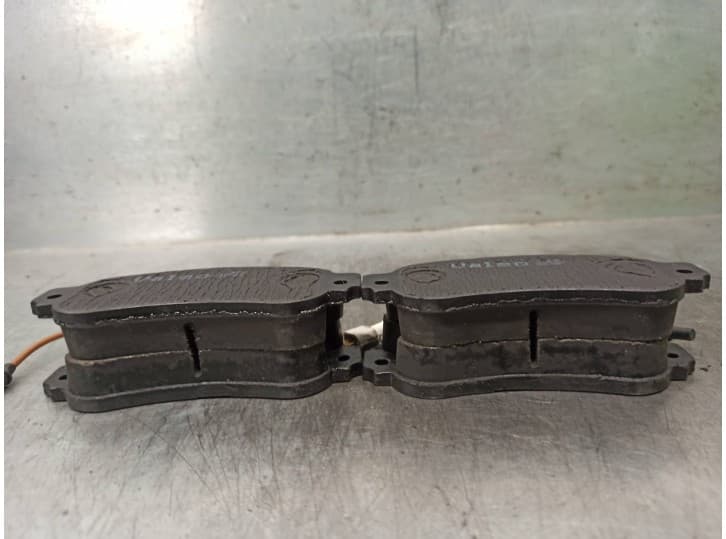 Recambio de pastillas de freno para seat ronda referencia OEM IAM FD673A  VALEO 3