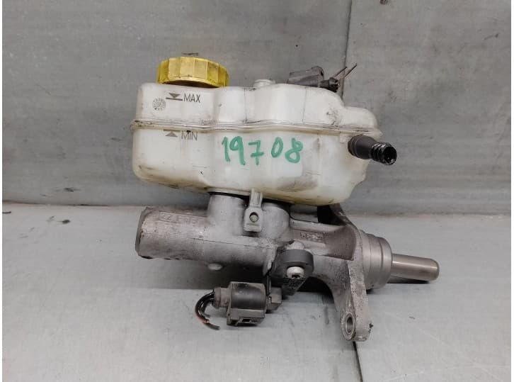 Recambio de bomba freno para seat ibiza iv (6j5, 6p1) 1.9 tdi referencia OEM IAM 6R1611019