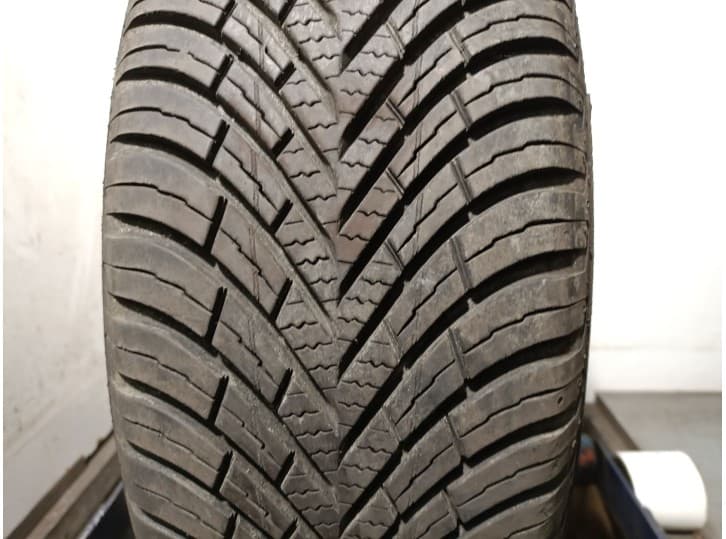Recambio de neumatico/s para peugeot 1007 (km_) 1.6 16v referencia OEM IAM 18560R1588H