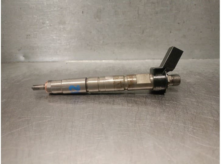 Recambio de inyector para bmw 5 (f10) 530 d referencia OEM IAM 780542803