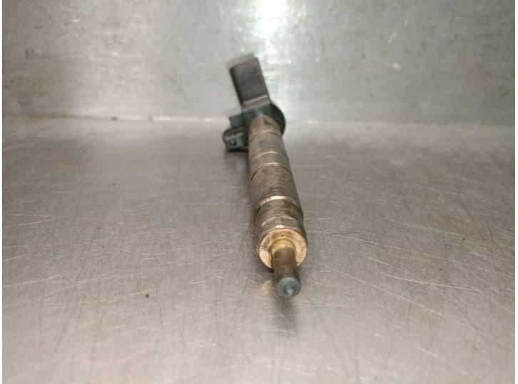 Recambio de inyector para bmw x3 (e83) 2.0 sd referencia OEM IAM 7797877 7797877 3