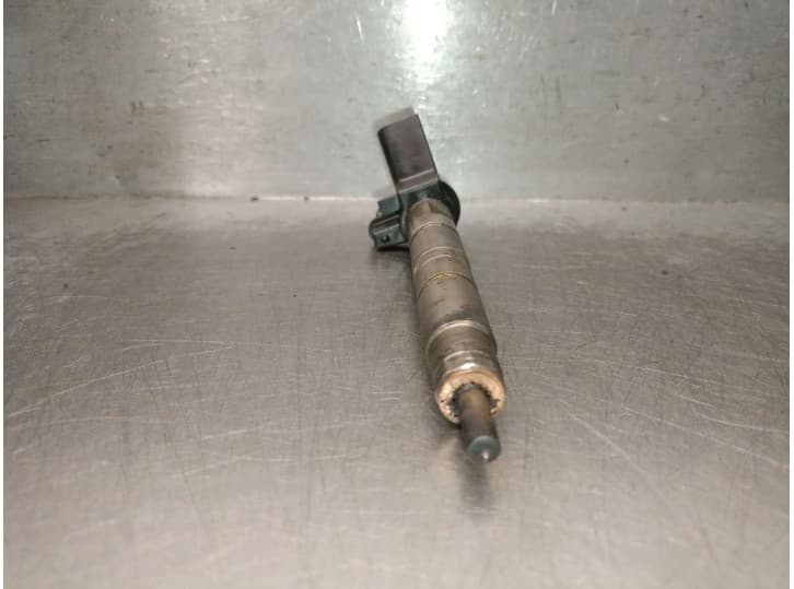 Recambio de inyector para bmw x3 (e83) 2.0 sd referencia OEM IAM 7797877 7797877 3