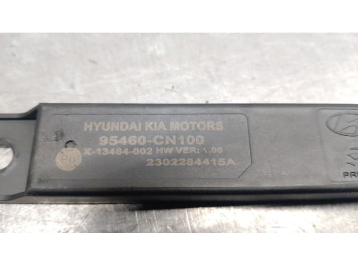 Recambio de antena para kia ev6 (cv) 77 referencia OEM IAM 95460CN100  2302284415A 4