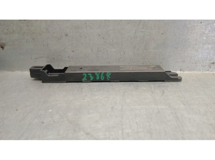 Recambio de antena para kia ev6 (cv) 77 referencia OEM IAM 95460CN100  2302080622B 2