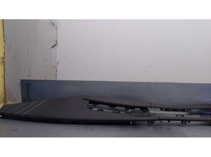 Recambio de moldura para kia ev6 (cv) 77 referencia OEM IAM 847J1CV100CVE 847J1CV100CVE 5