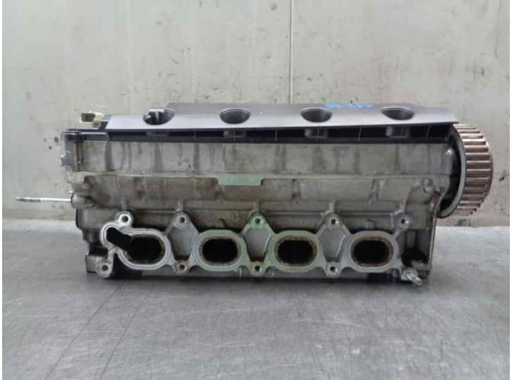 Recambio de culata para peugeot 406 (8b) 2.0 16v referencia OEM IAM 9633680610