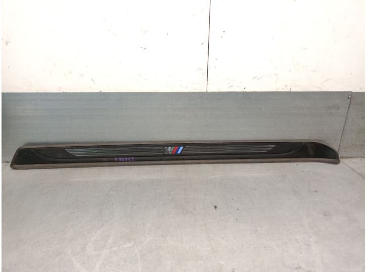 Recambio de moldura para bmw 1 (e81) 118 d referencia OEM IAM 51478045292 51478045292
